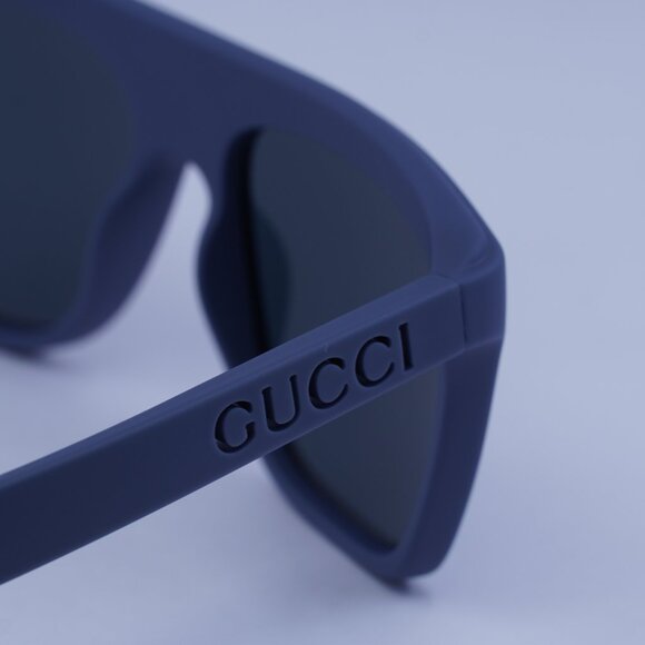 Gucci GG1570S 008 Sunglasses Blue Square Frame, Blue Lenses - Picture 10 of 11